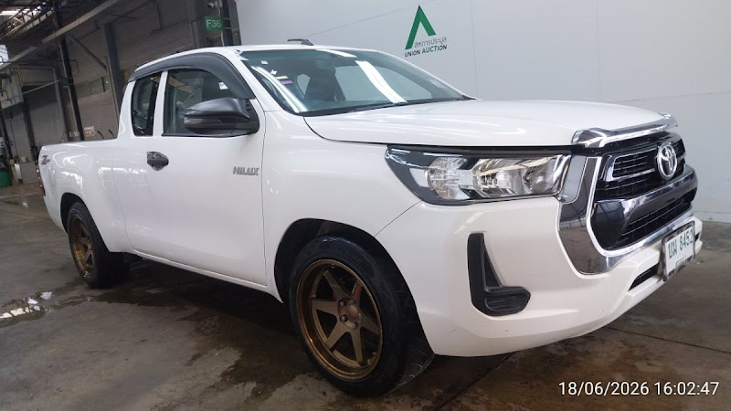 TOYOTA HILUX REVO