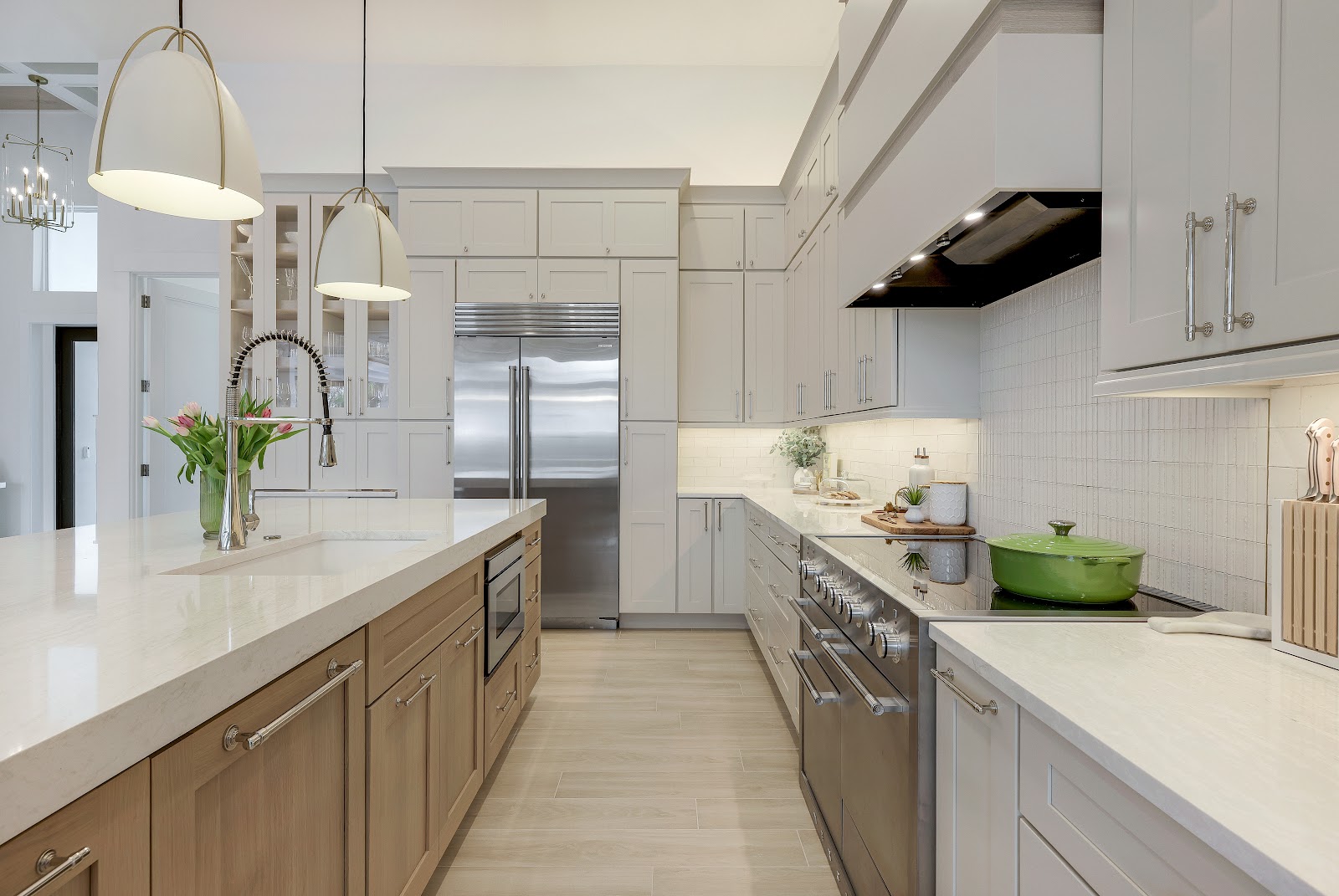 SW 14th Avenue interior