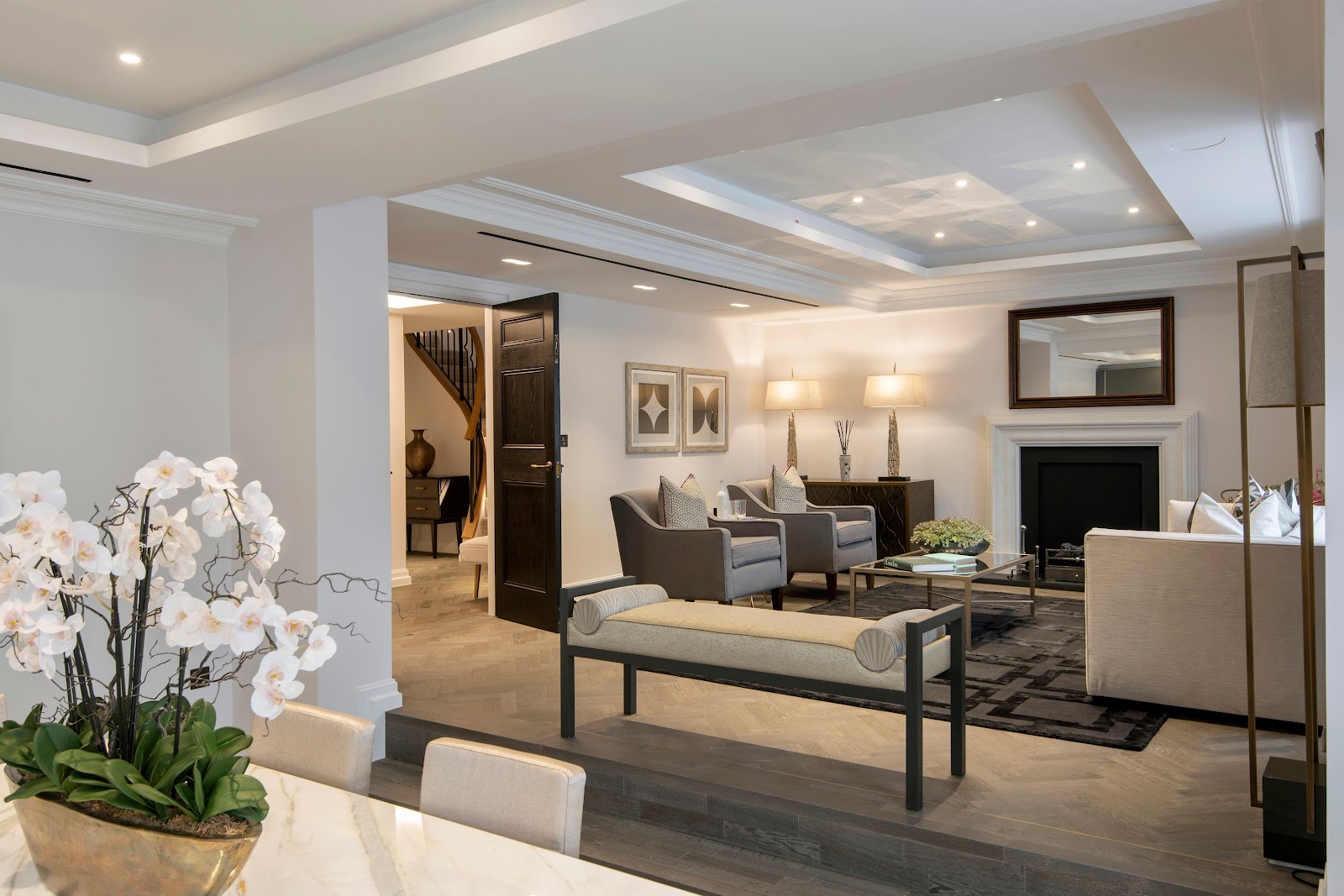 London, England — 3-Bed Apartment