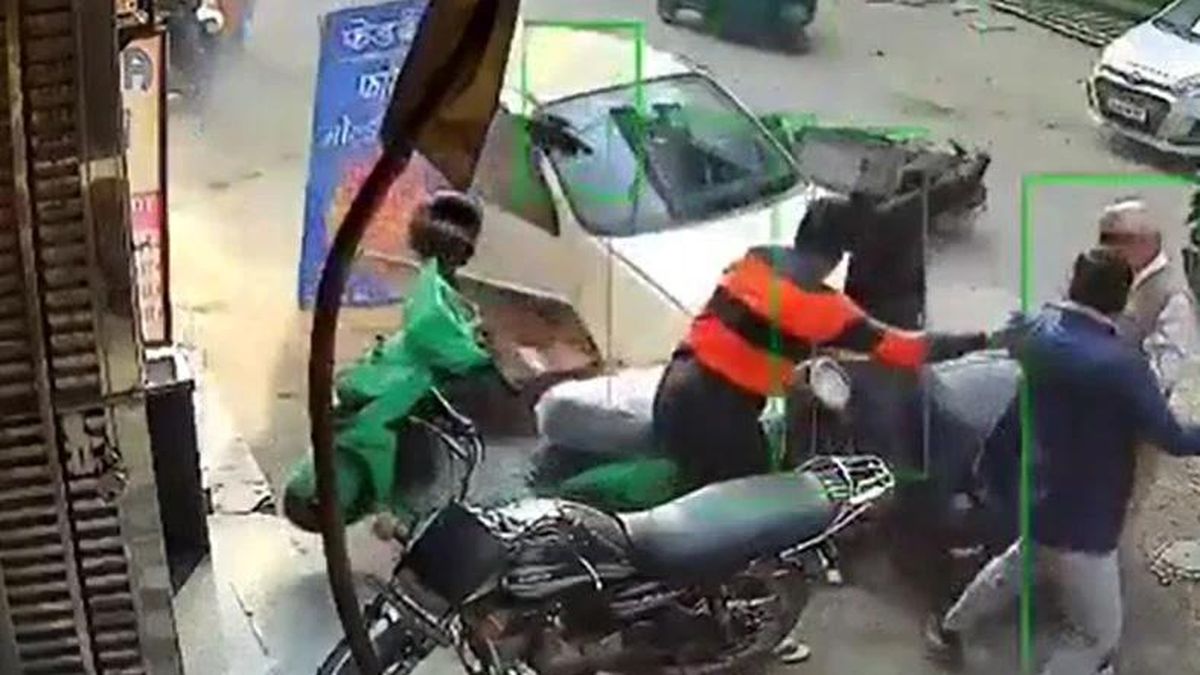 Tài xế 17 tuổi gây tai nạn kinh hoàng, nhiều người bị thương - Tạp chí Doanh Nghiệp Việt Nam