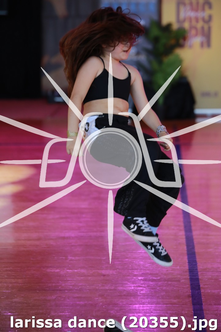 larissa dance (20355).jpg