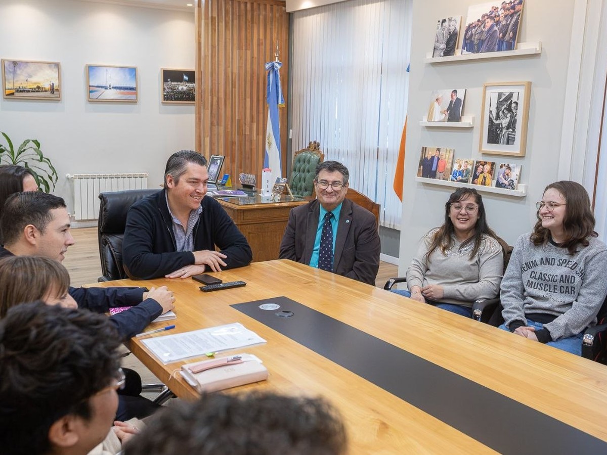 Martín perez firmó un convenio con la utn para fortalecer la formación de futuros profesionales