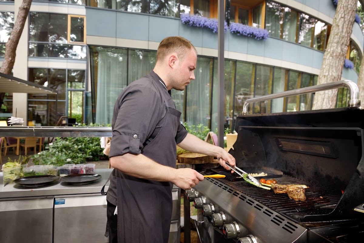 Palanga Life Balance SPA Hotel summer terrace dining