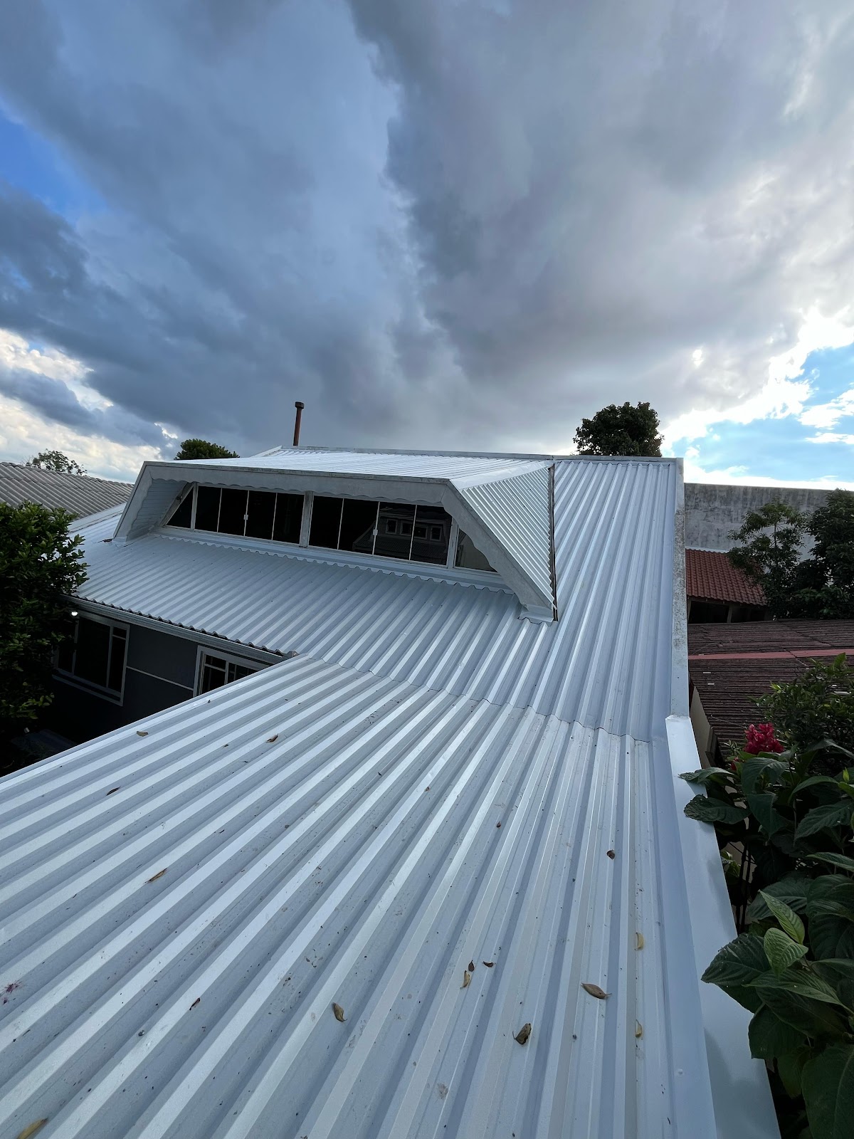 Calhas e telhados em São Lourenço