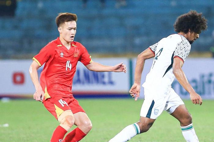 Tuyển Việt Nam: Được và chưa được sau chiến thắng Bangladesh - Báo VietnamNet