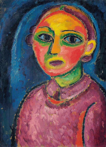 Brustbild einer Frau in rötlichem Gewand circa 1912