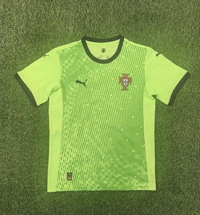25-26 Portugal Portero 2.jpeg