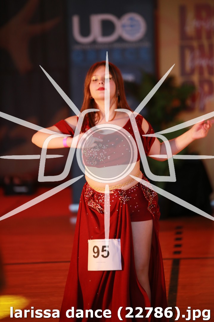 larissa dance (22786).jpg