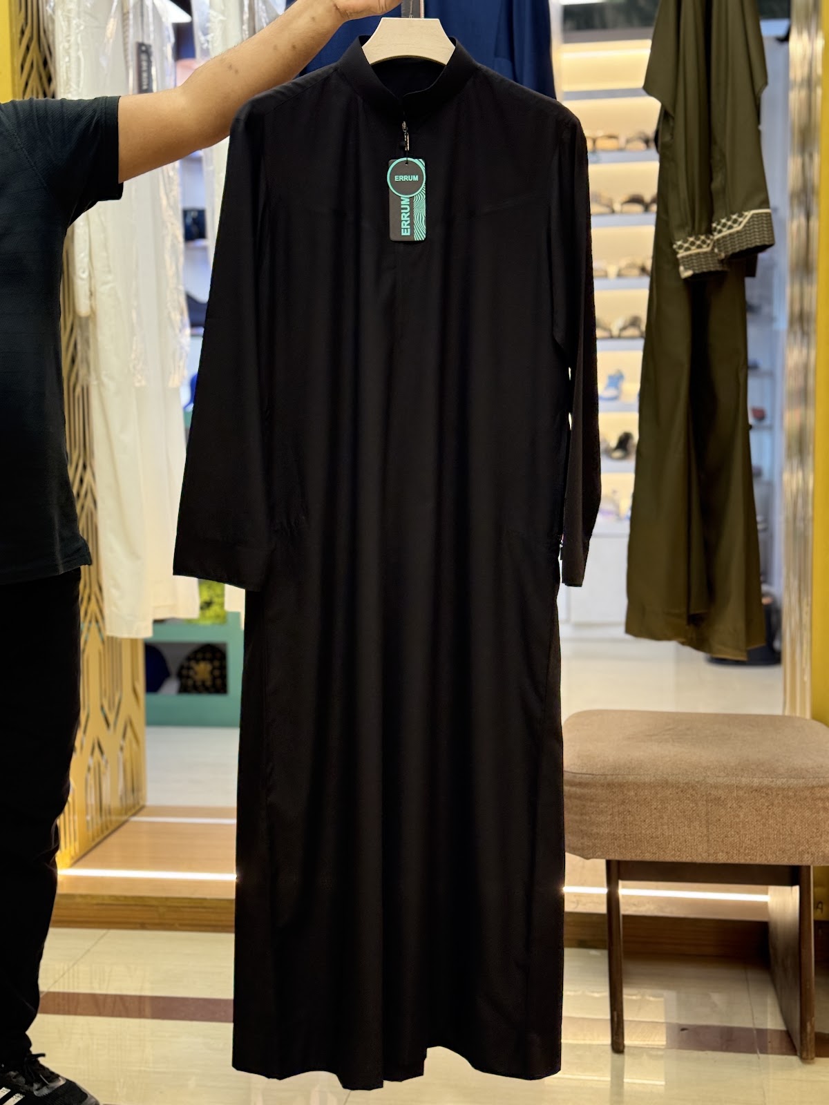 Indonesian Men's Thobe Black
