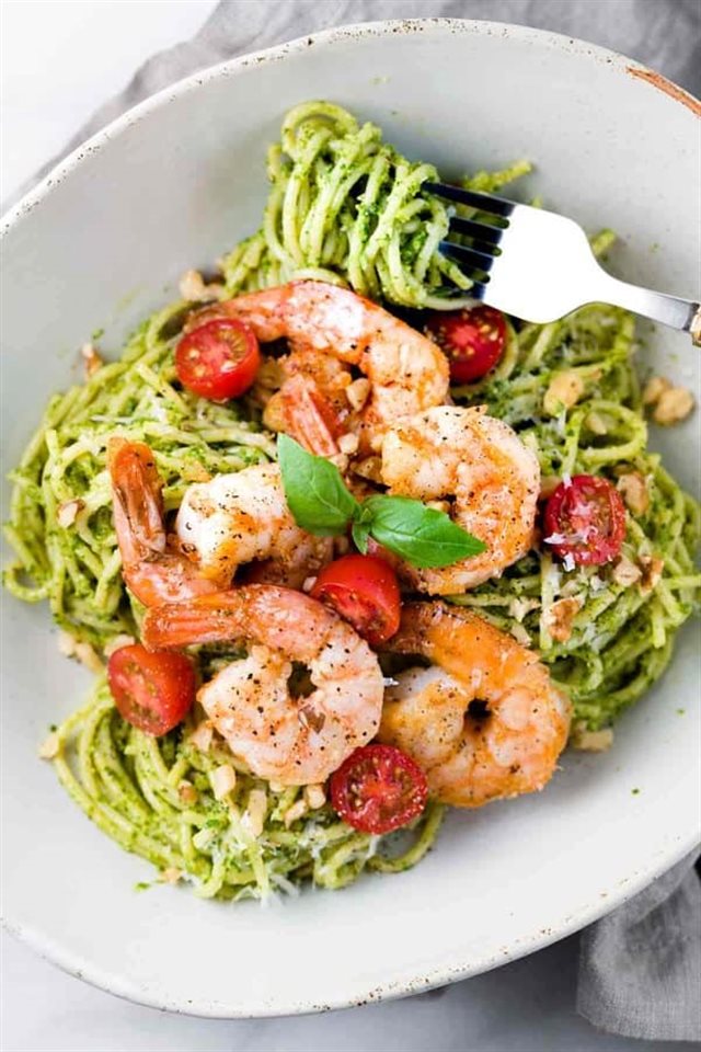 Pasta Tôm Sốt Pesto