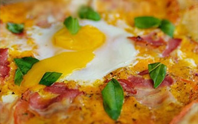 Pizza Thịt Xông Khói