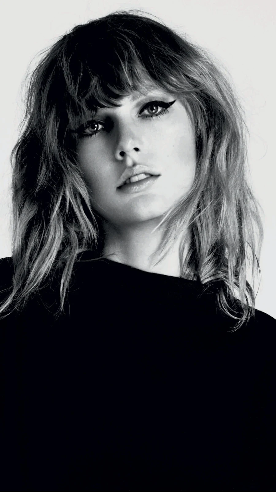 Taylor Swift Monochrome 4K iPhone Wallpaper Background [2160x3840] Free Download