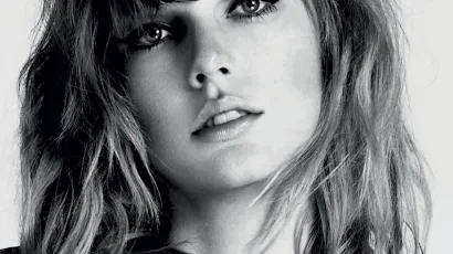 Taylor Swift Monochrome 4K iPhone Wallpaper Background