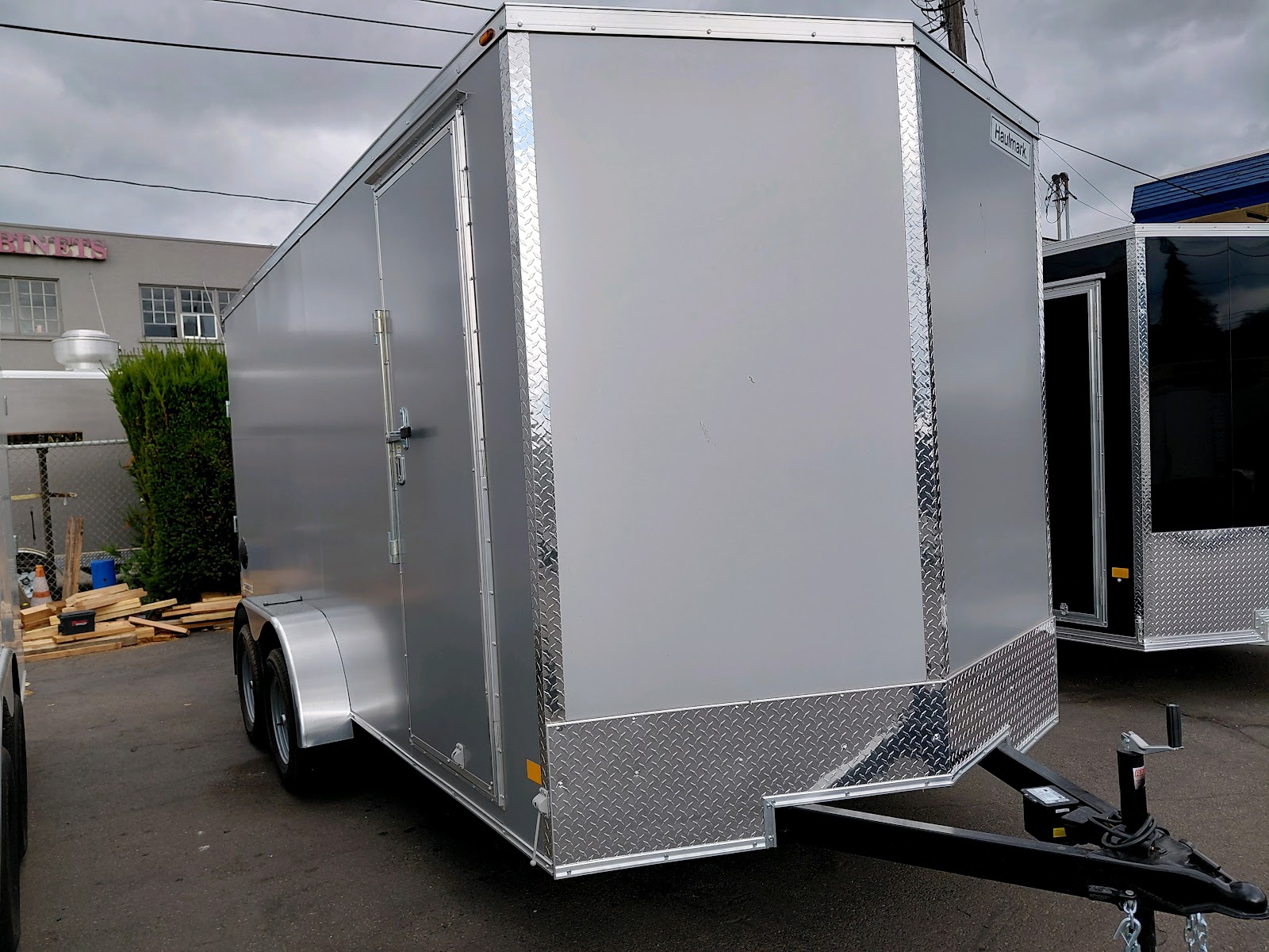 Passport Deluxe Enclosed Cargo