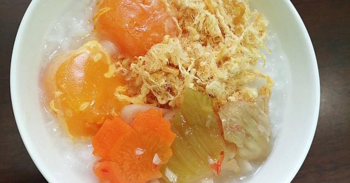 Cháo trắng chà bông trứng muối