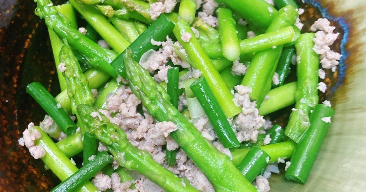 Măng Tây Xào Thịt Bằm