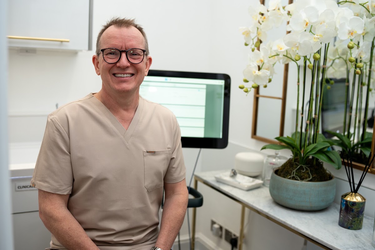 Dr. Barry Oulton in clinical practice