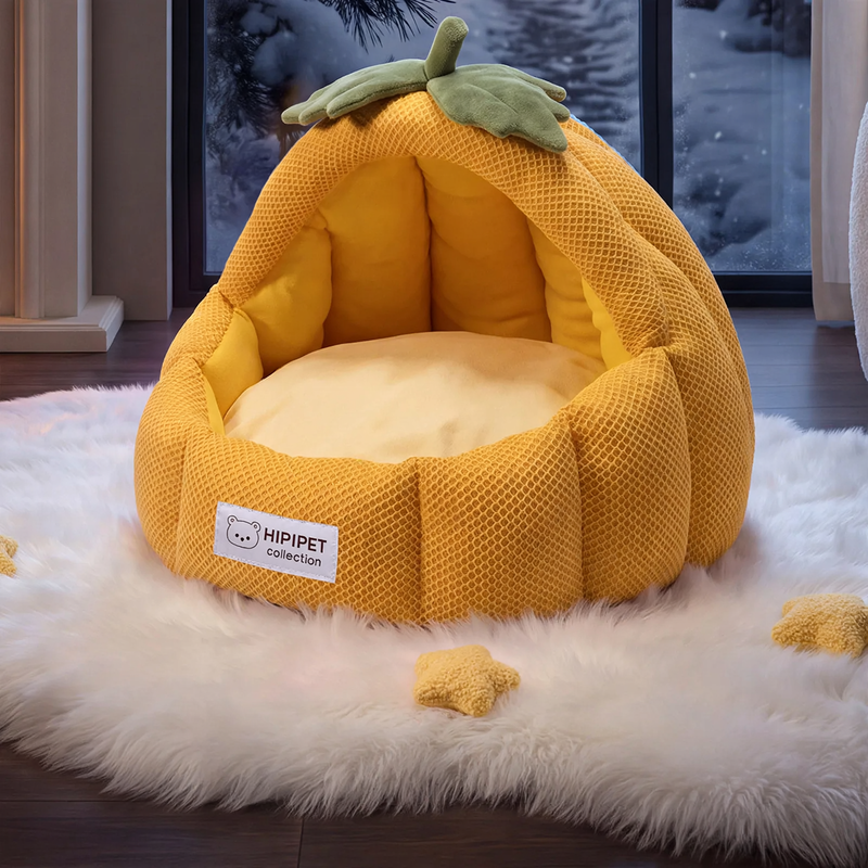 Semi-open pet bed with thermal filling for autumn and winter