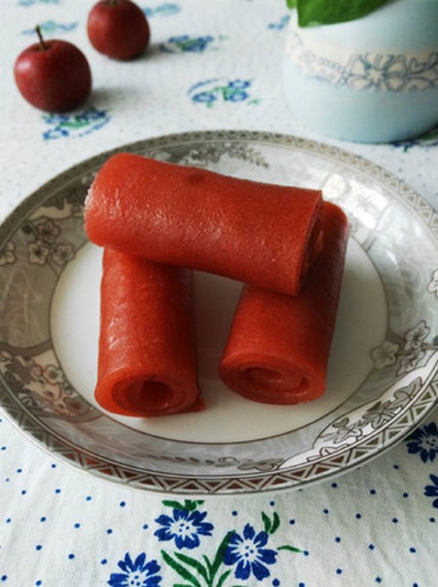 Bánh Táo Cuộn Mềm