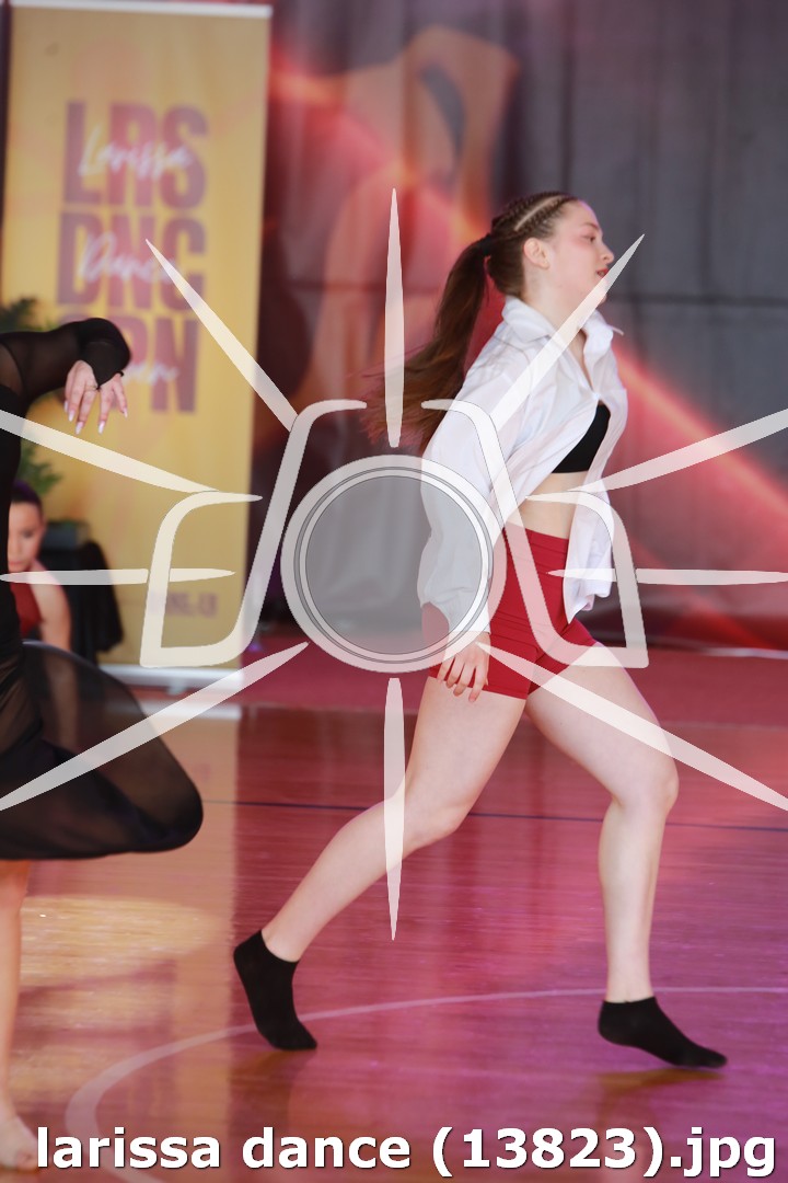larissa dance (13823).jpg