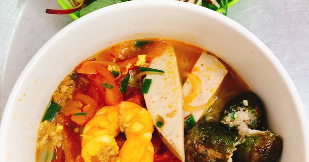Bún riêu cua chả lá lốt