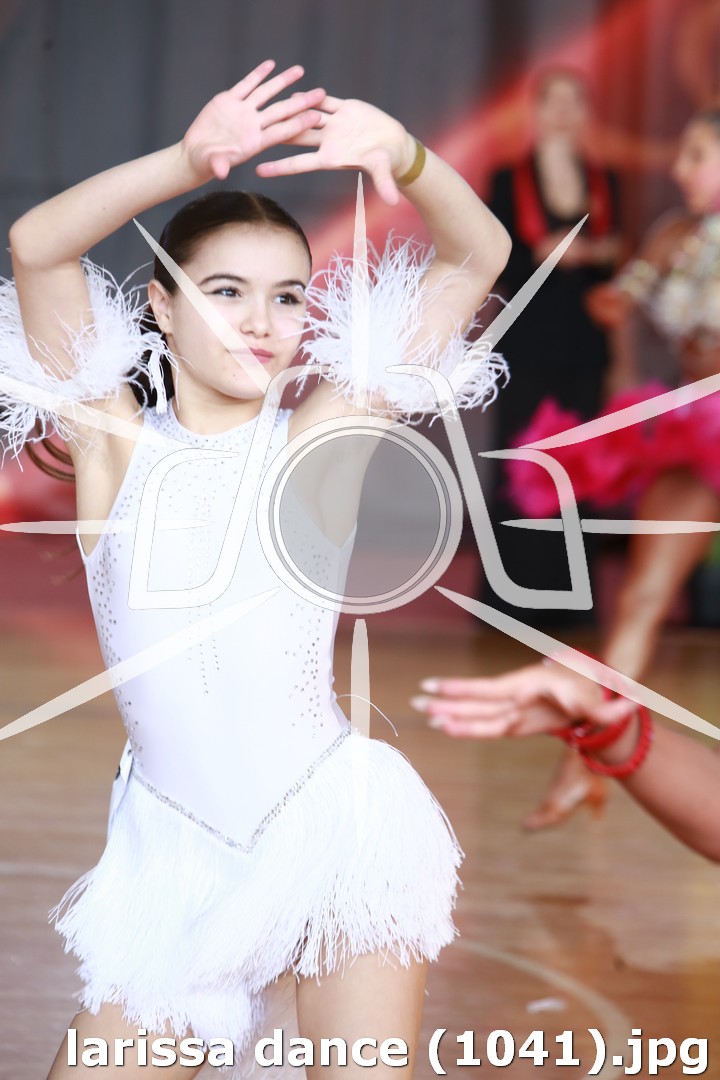 larissa dance (1041).jpg