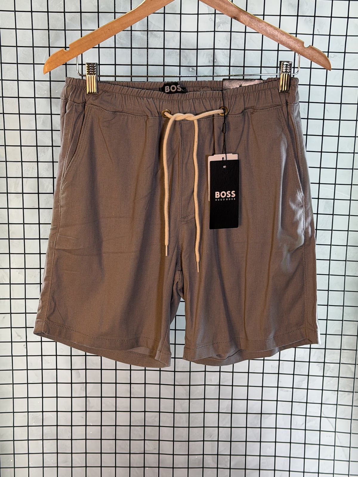 Bermuda_Boss_Cinza2 - 1