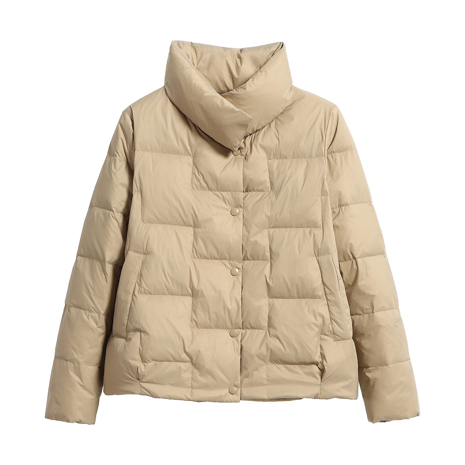 Short women's down jacket with large collar