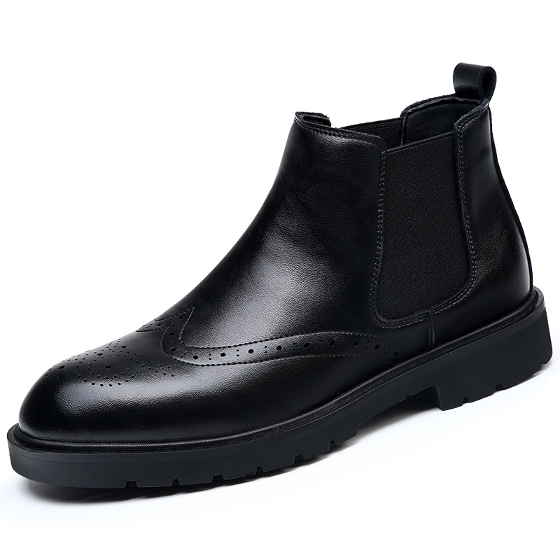 Klassische Herren-Chelsea-Boots mit Brogue-Details
