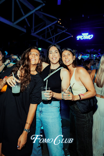 FOMO Club (18).jpg