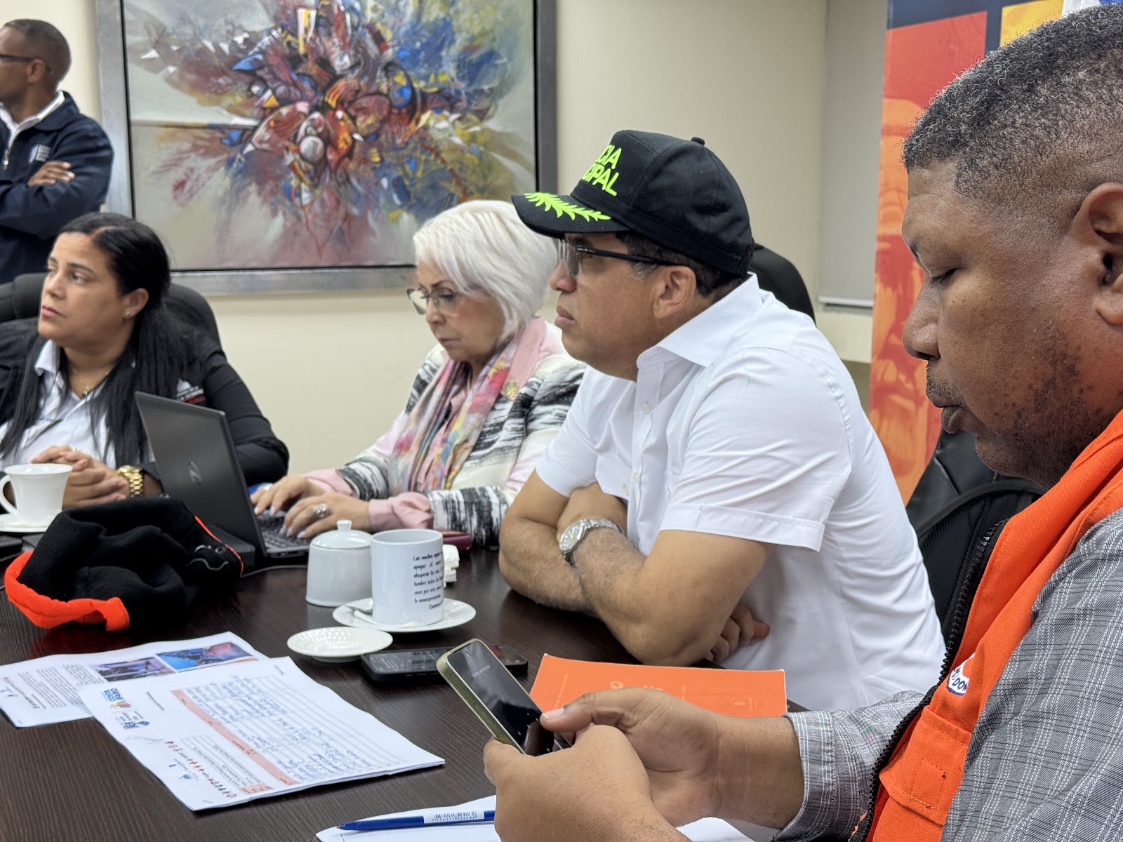 Dío Astacio en la reunión de emergencia en el ASDE