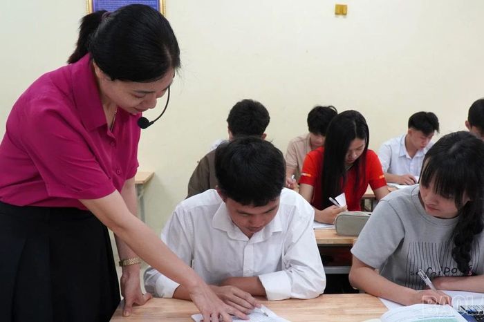 Học sinh khu vực Văn Chấn (cũ) sẵn sàng cho Kỳ thi tốt nghiệp THPT - Báo Lào Cai