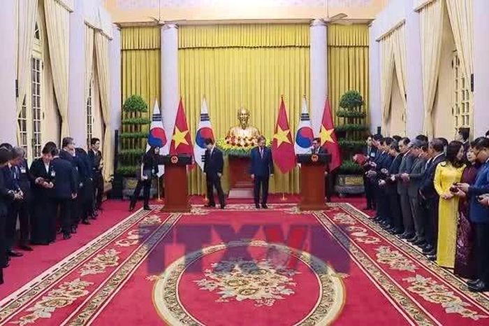 Việt Nam-Hàn Quốc hướng tới hợp tác công nghệ cao, AI và hạ tầng thế hệ mới - Báo VietnamPlus