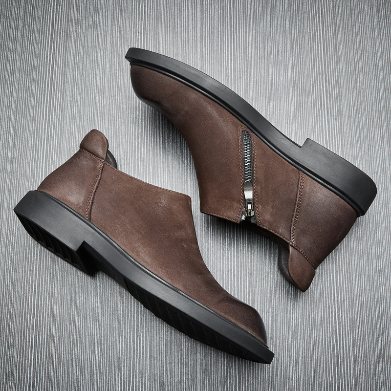 Men's Chelsea boots made of cowhide leather, soft sole