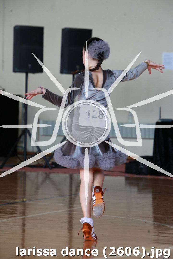 larissa dance (2606).jpg