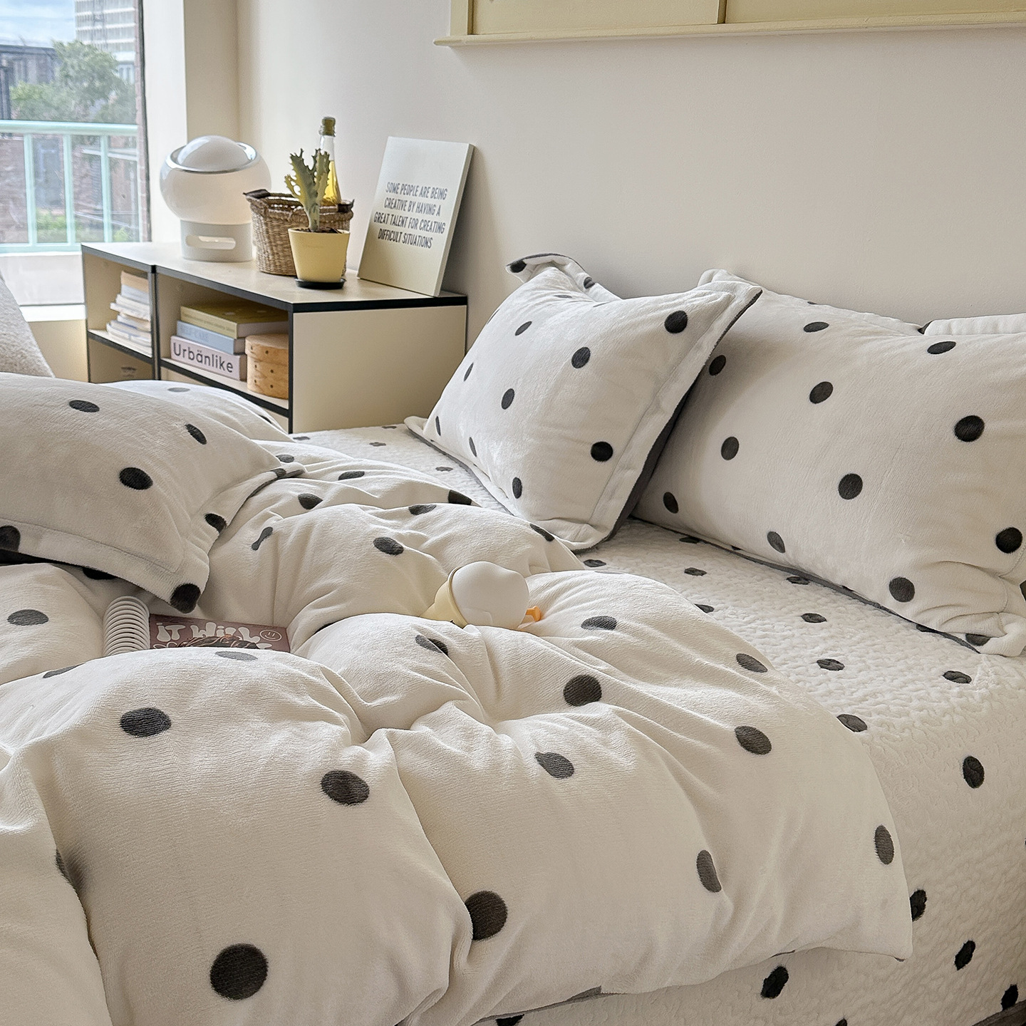 Milchfaser-Fleece Bettwäsche-Set mit Tagesdecke, winterwarm