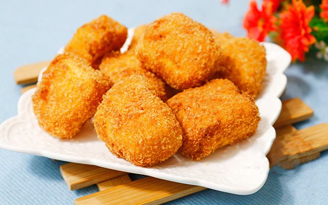 Bánh Sữa Tươi Chiên Giòn