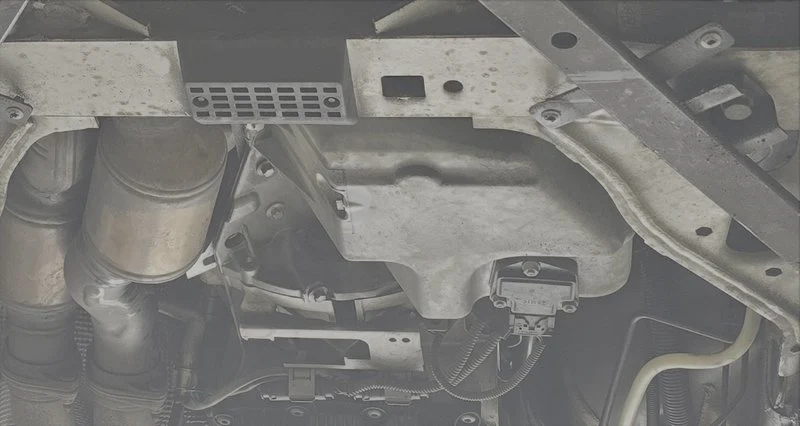 BMW Z4 엔진오일 교환 DIY — 오일 필터 탈거 및 드레인 플러그 체결 작업