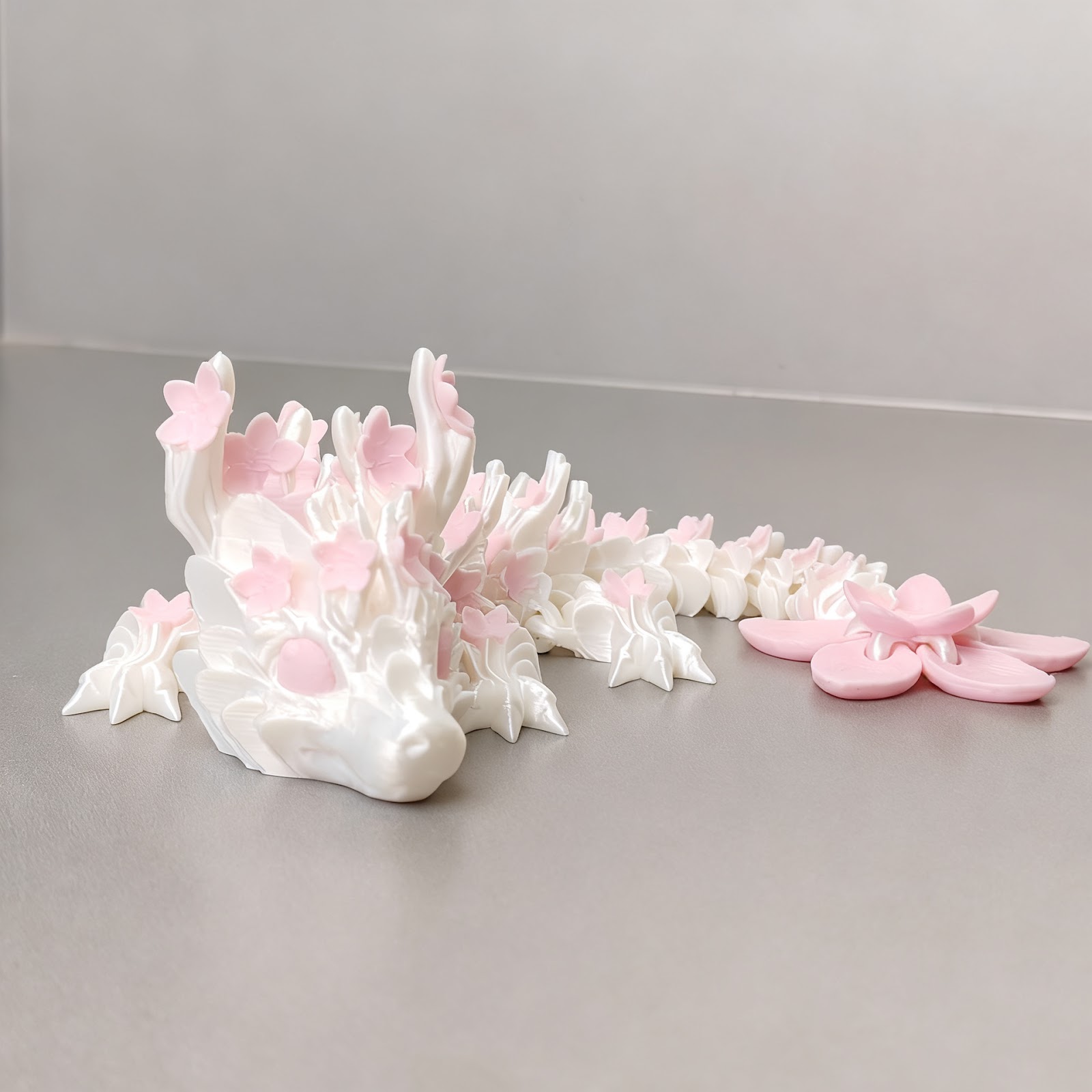 3D-gedruckter Drachenschädel, Kunstharz-Finish
