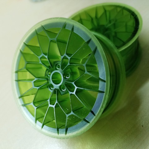 Anycubic Though Şeffaf Yeşil UV Reçine ile baskı alınmış spor araba alaşım jant modeli