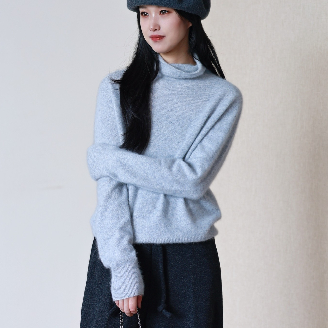 Women's wool-cashmere sweater, seamless, various collar styles