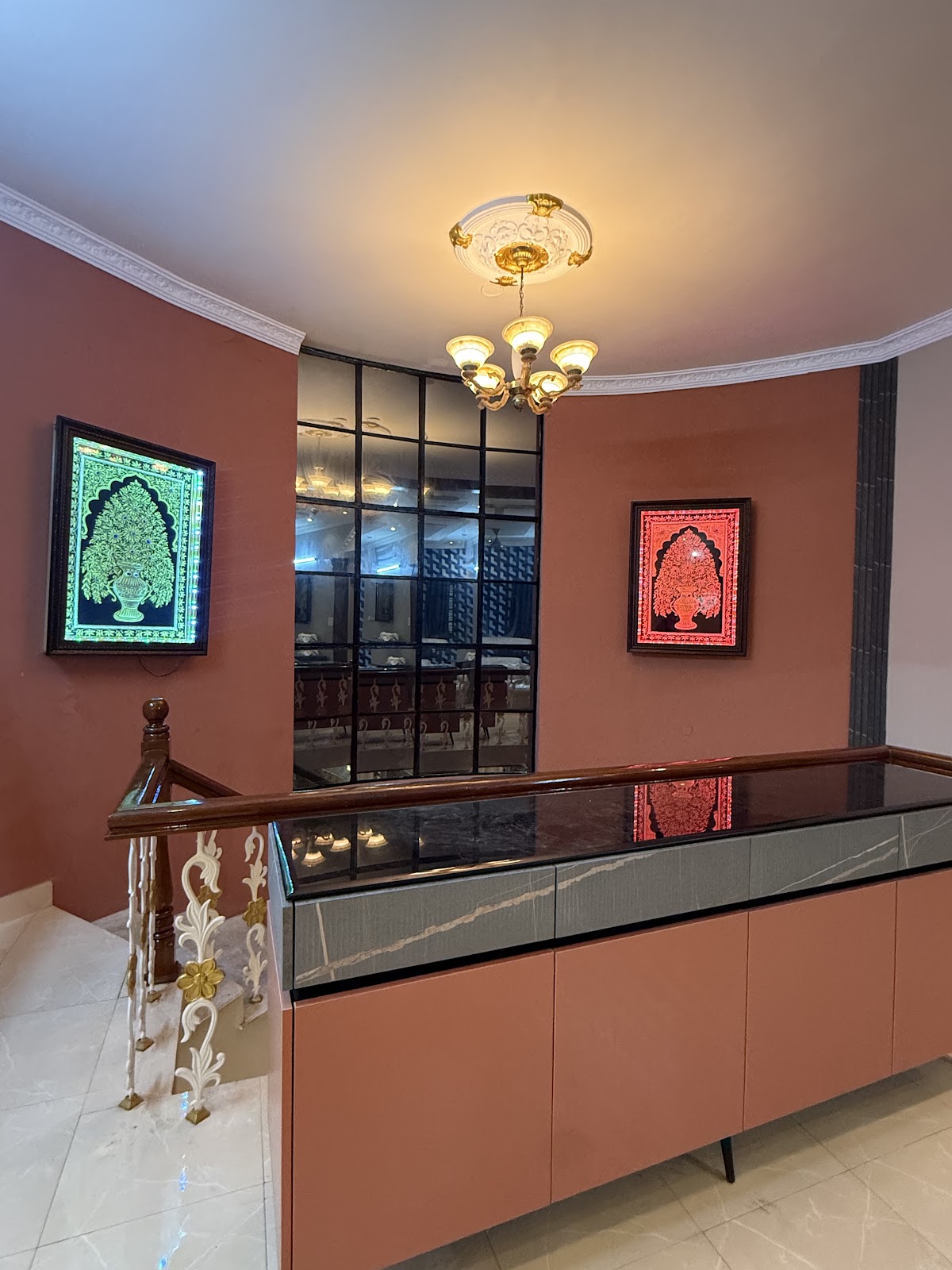 Jesus Villa interior