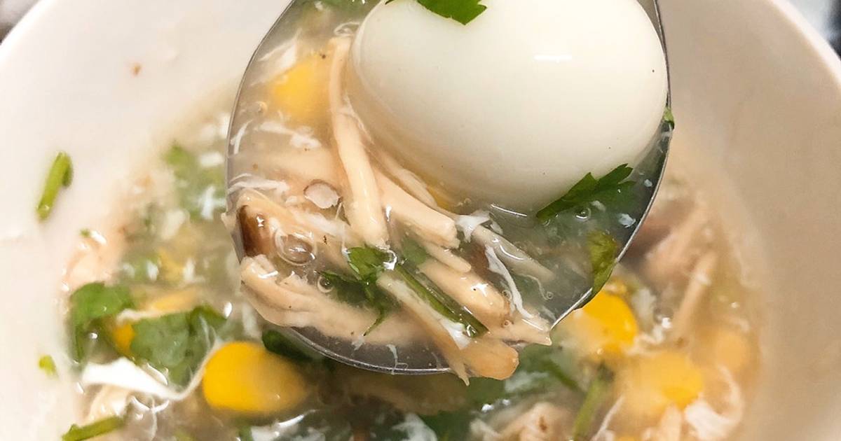 Soup gà ngô nấm