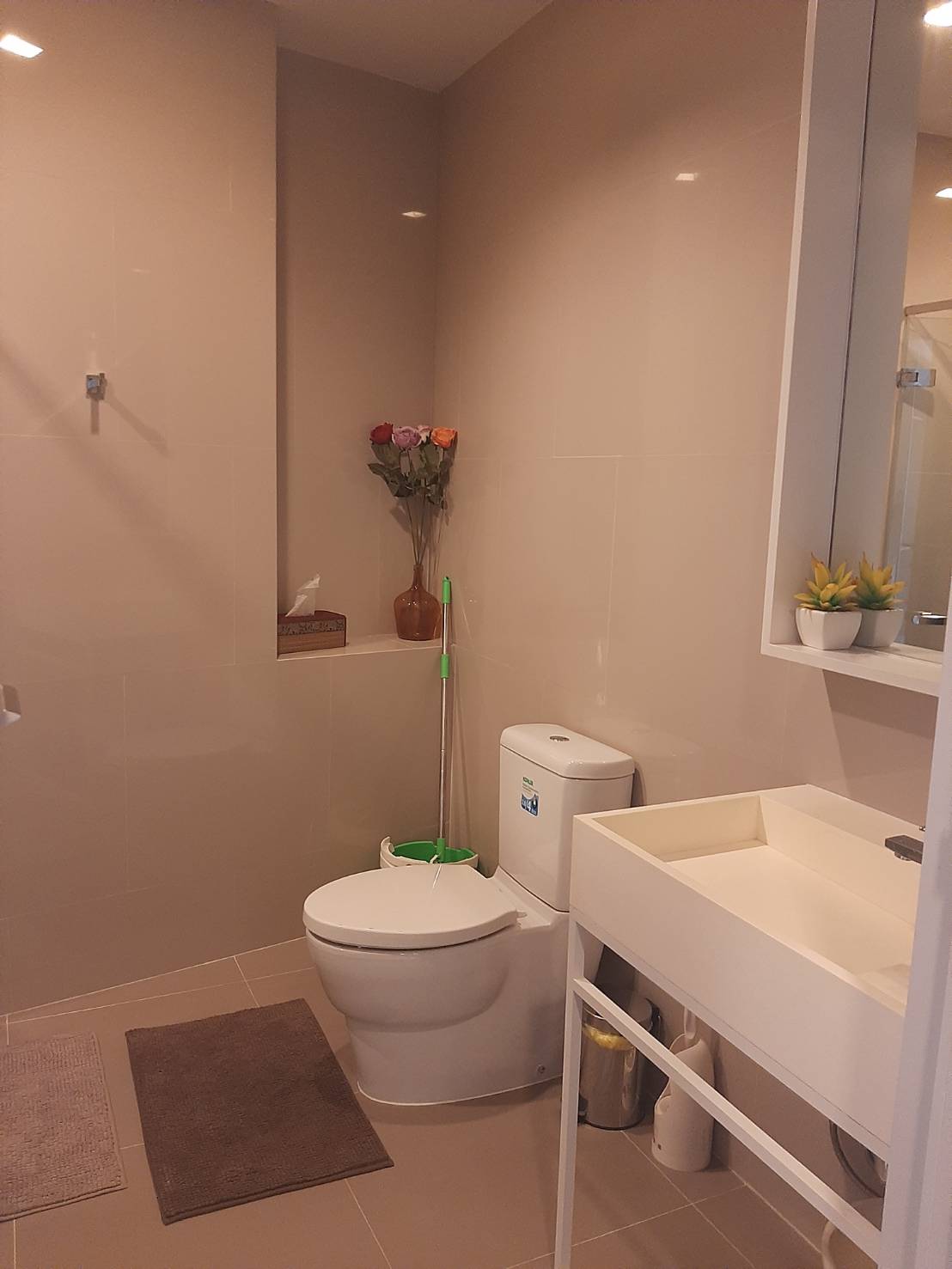 Cetus - 1 Bed, Floor 33 5