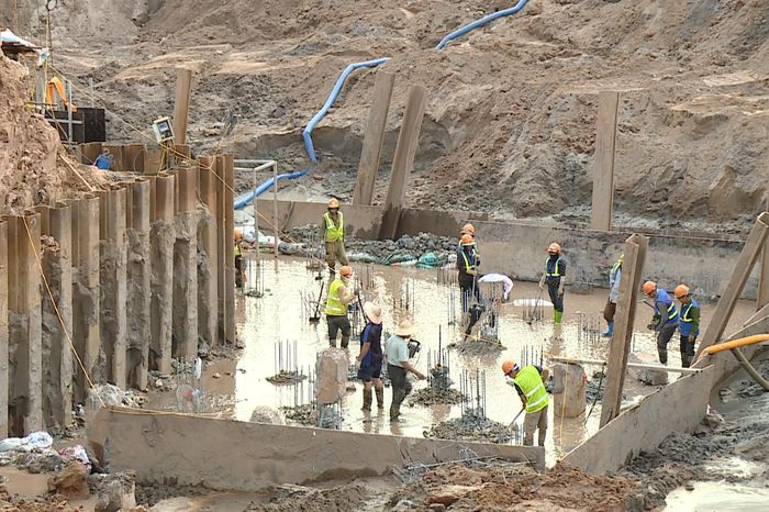 Tháo gỡ khó khăn, đẩy nhanh tiến độ dự án chống ngập - Đài Phát thanh và truyền hình Hà Nội