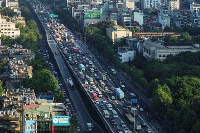 Hà Nội triển khai phân luồng giao thông dịp lễ Giỗ Tổ Hùng Vương, 30/4-1/5 - Báo Tri thức &amp; Cuộc sống