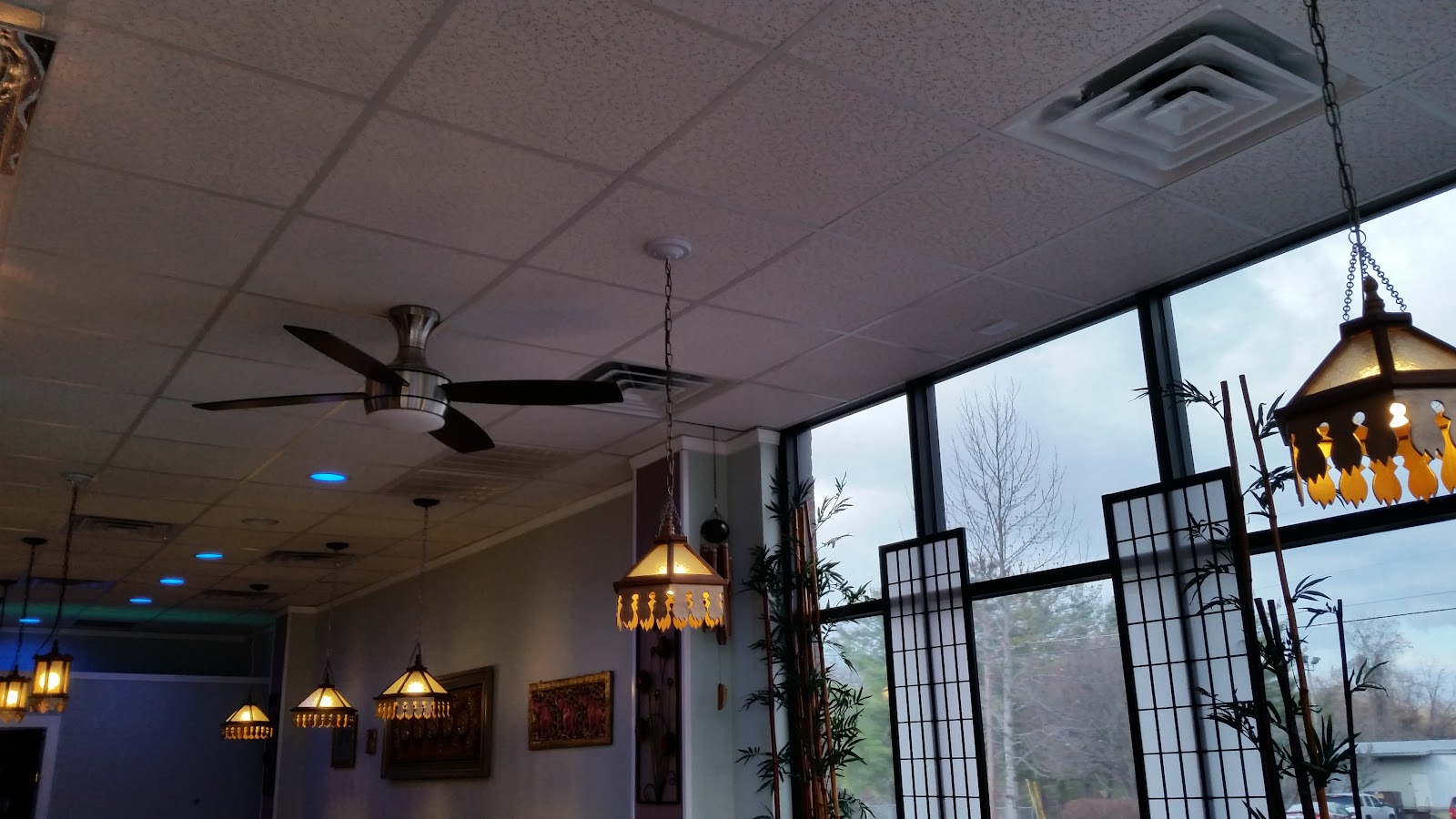 Asian Restaurant: Commercial Construction in West Tennessee (project photo 6)