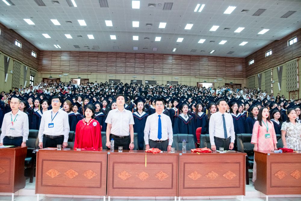 Trường Đại học Tây Bắc tổ chức Lễ bế giảng và trao bằng Cử nhân đợt 1, năm học 2025–2026