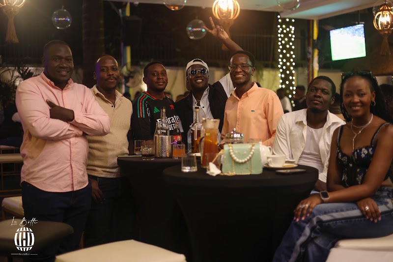 Crowd at a KLVN party
