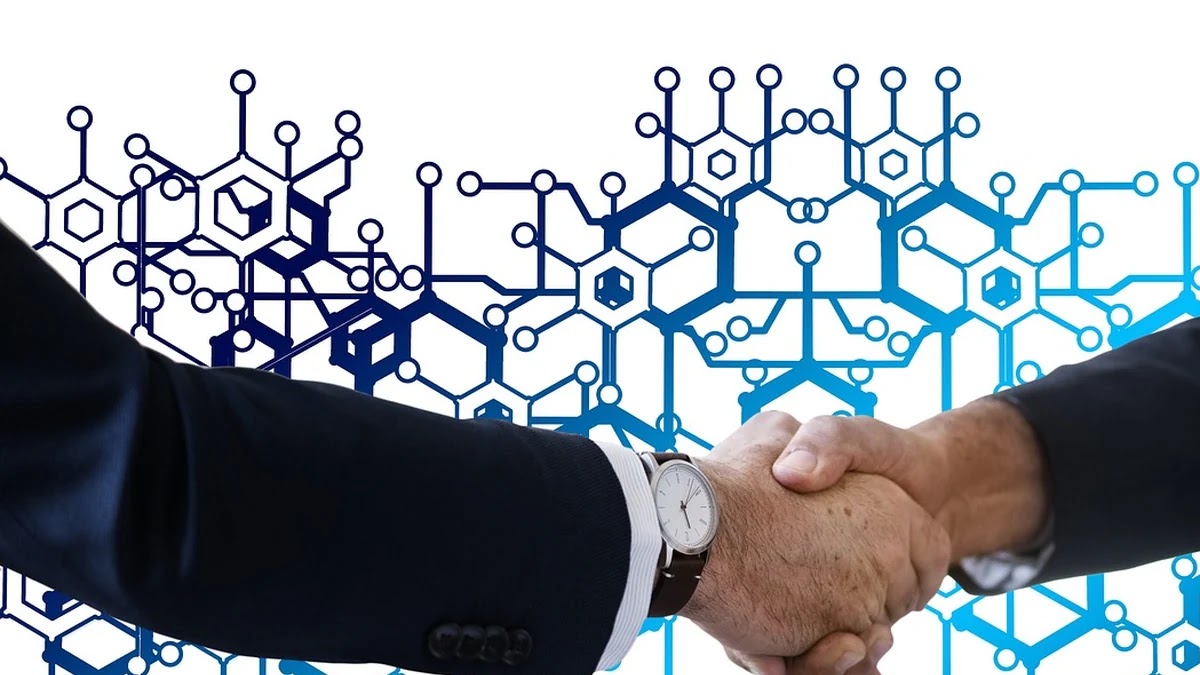 직관과 무의식 판단의 신경인지적 구조 분석